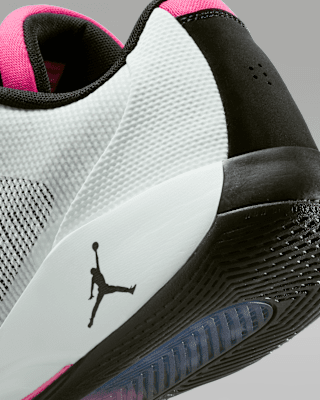 ◆正規品◆NIKE LUKA .77 PF BLOODLINE WHITE◆関税込◆大人気◆ Nike Jordan Luka .77 PF Doncic Bloodline Men Basketball